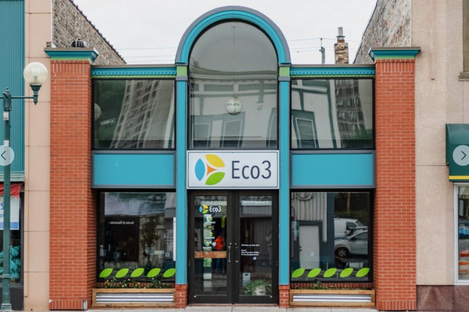 Ecolibrium3 storefront on W Superior St